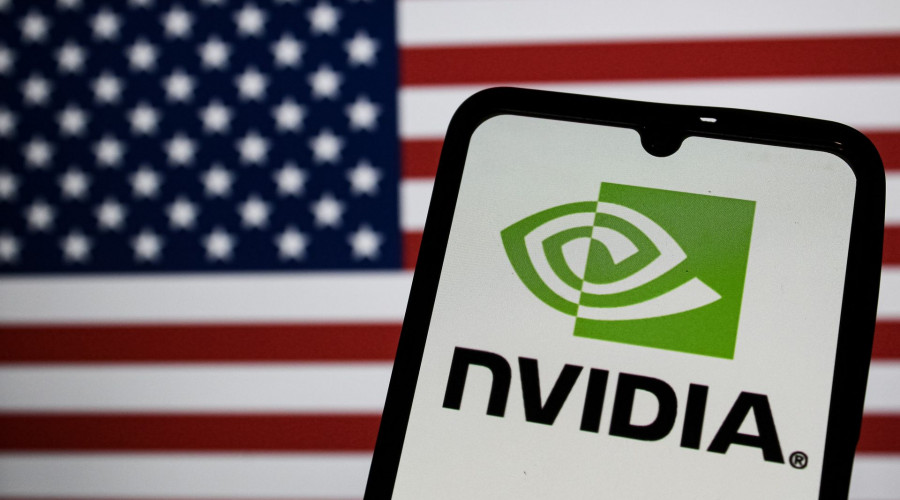 Белый дом заявляет о "эффекте Трампа в действии", когда Nvidia объявляет о планах по созданию чипов искусственного интеллекта и суперкомпьютеров в США