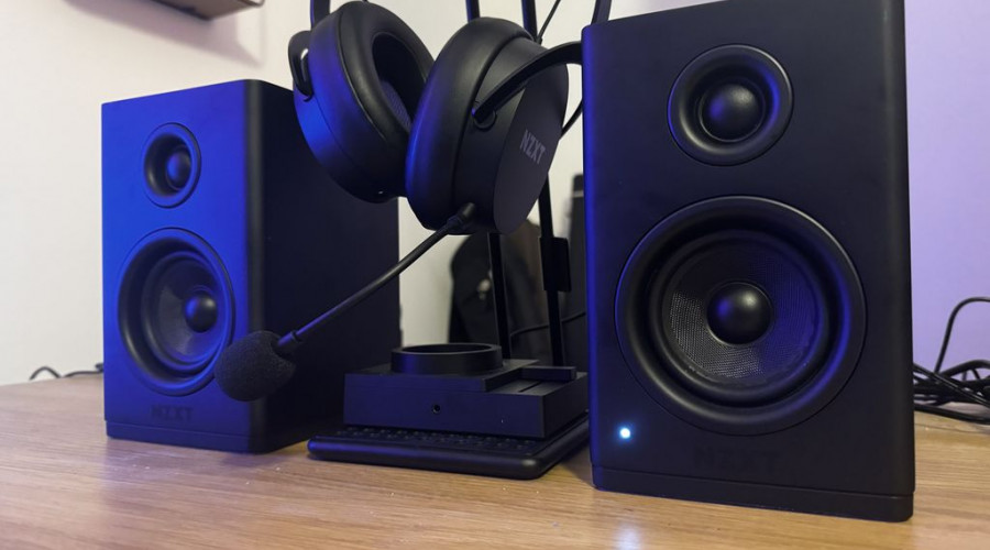 NZXT Relay - это несовершенные колонки, но благодаря оригинальной подставке они также являются моим любимым оборудованием из 2024 года.