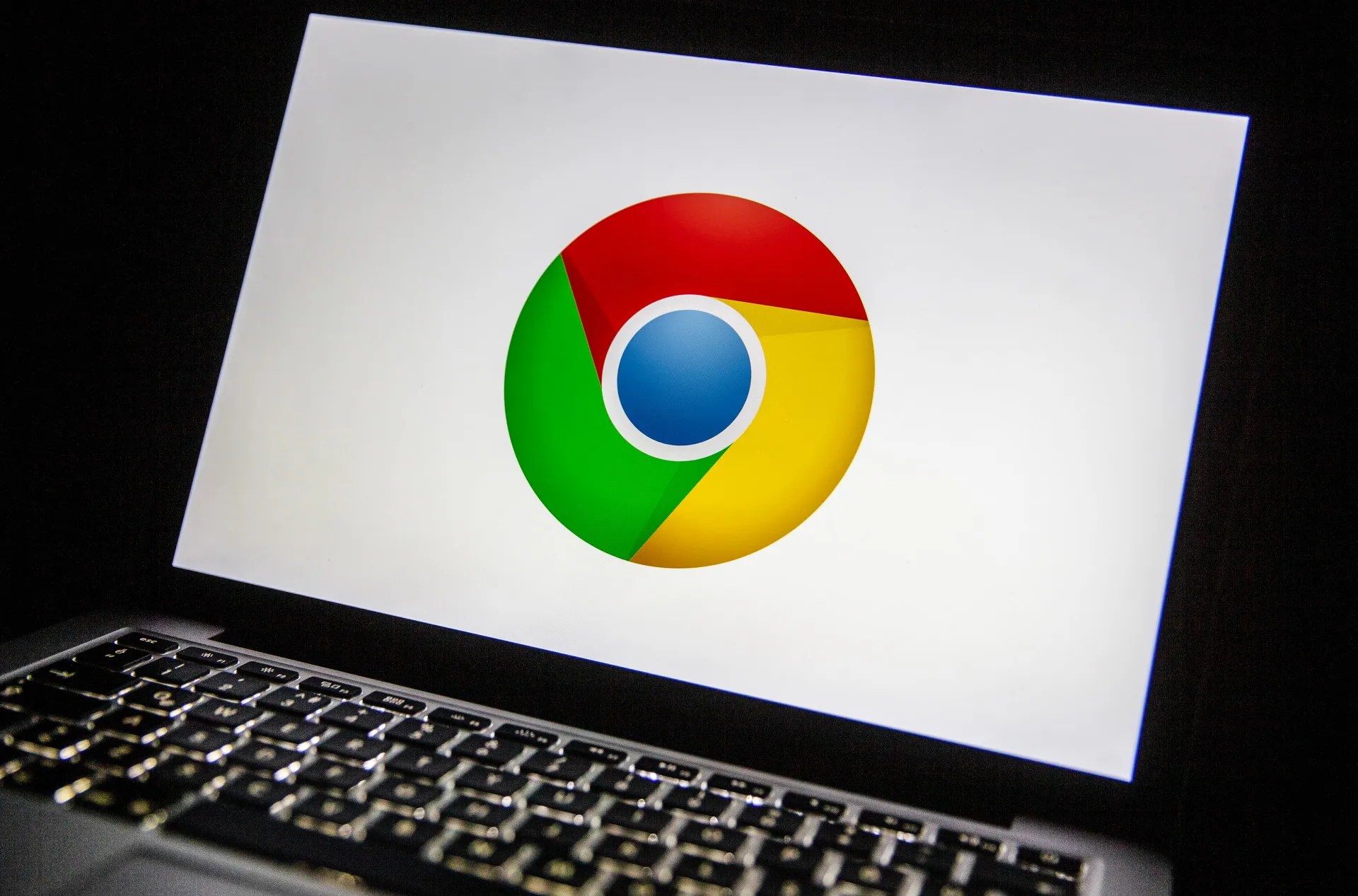 Мы не обязаны так жить: вы можете настроить Chrome на новый поиск Google "Веб", не содержащий никакой чепухи, который также полностью обходит это ужасное поле ответов ИИ.